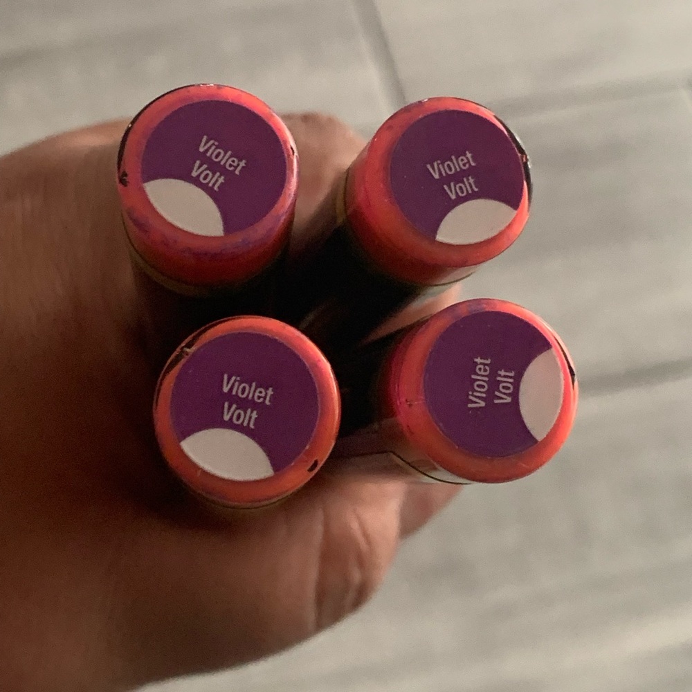 Violet Volt Lipsense